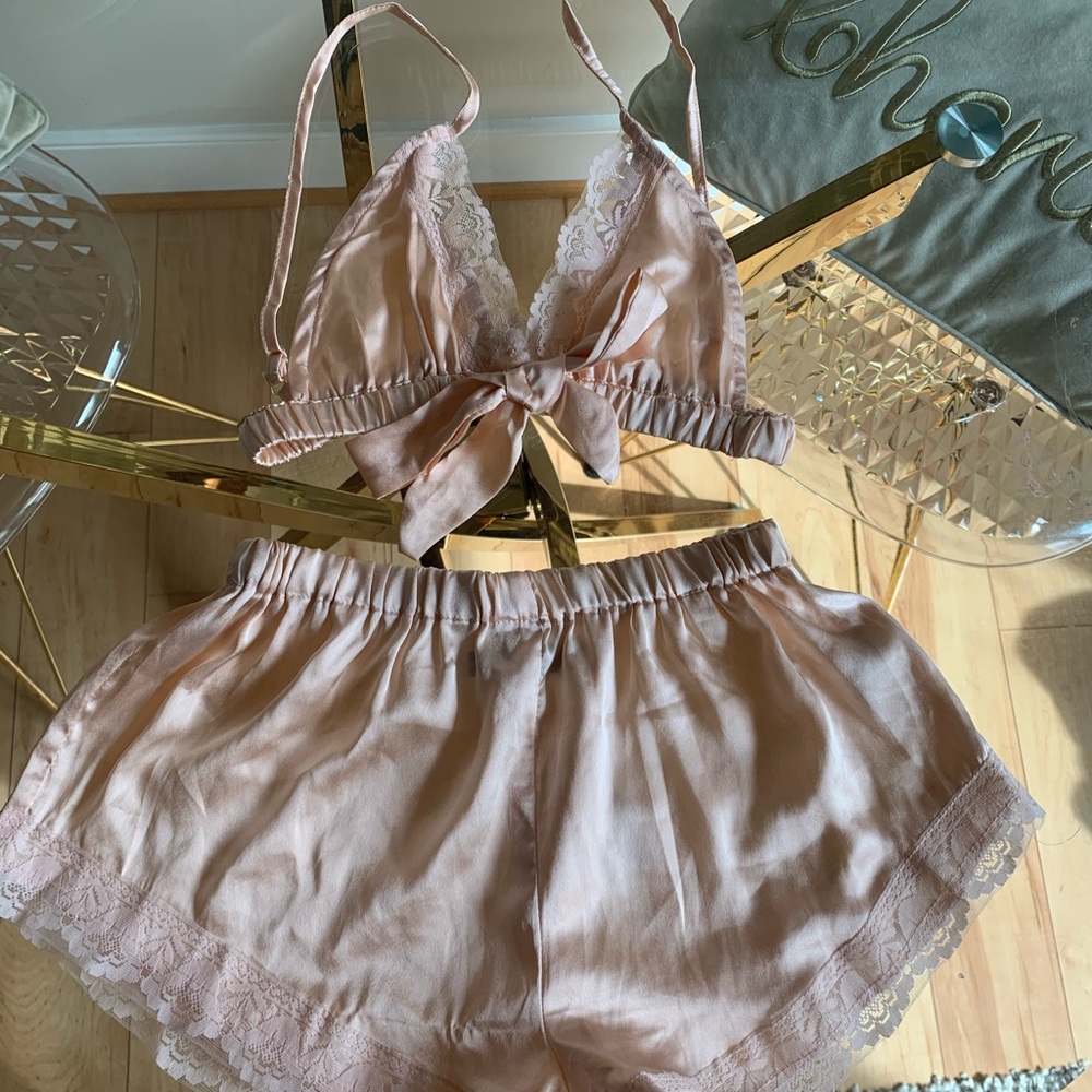 Boohoo Light Pink Lingerie Shortset Pajamas Size S